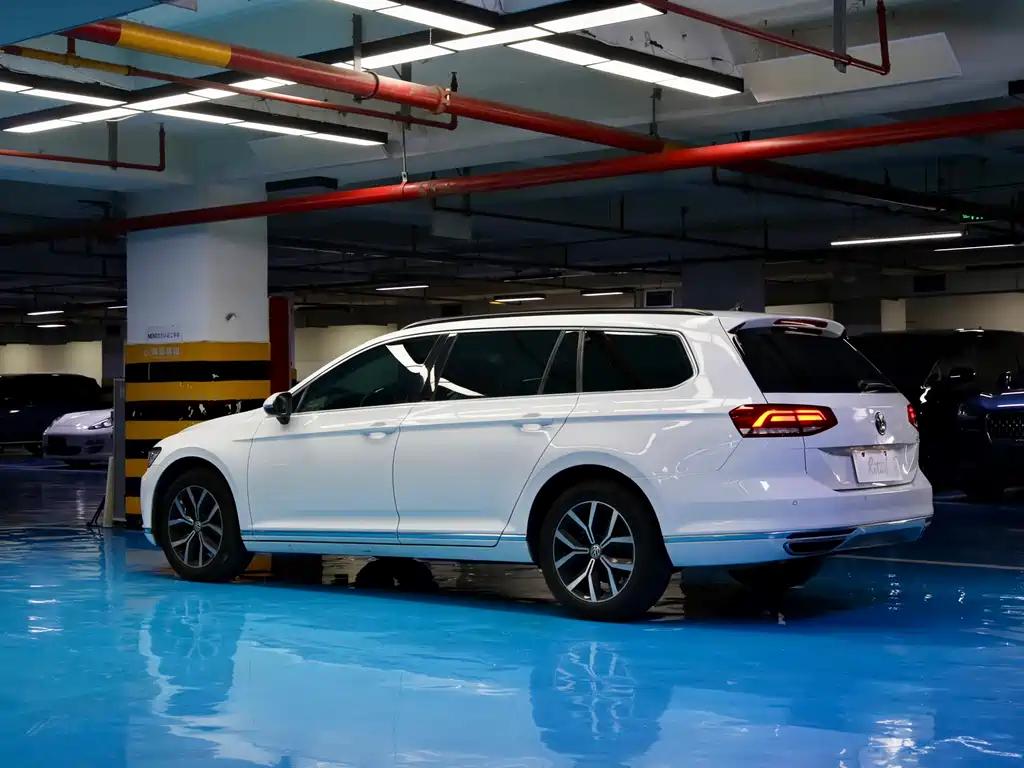 Volkswagen Passat Variant 380TSI 2WD Comfort Travel