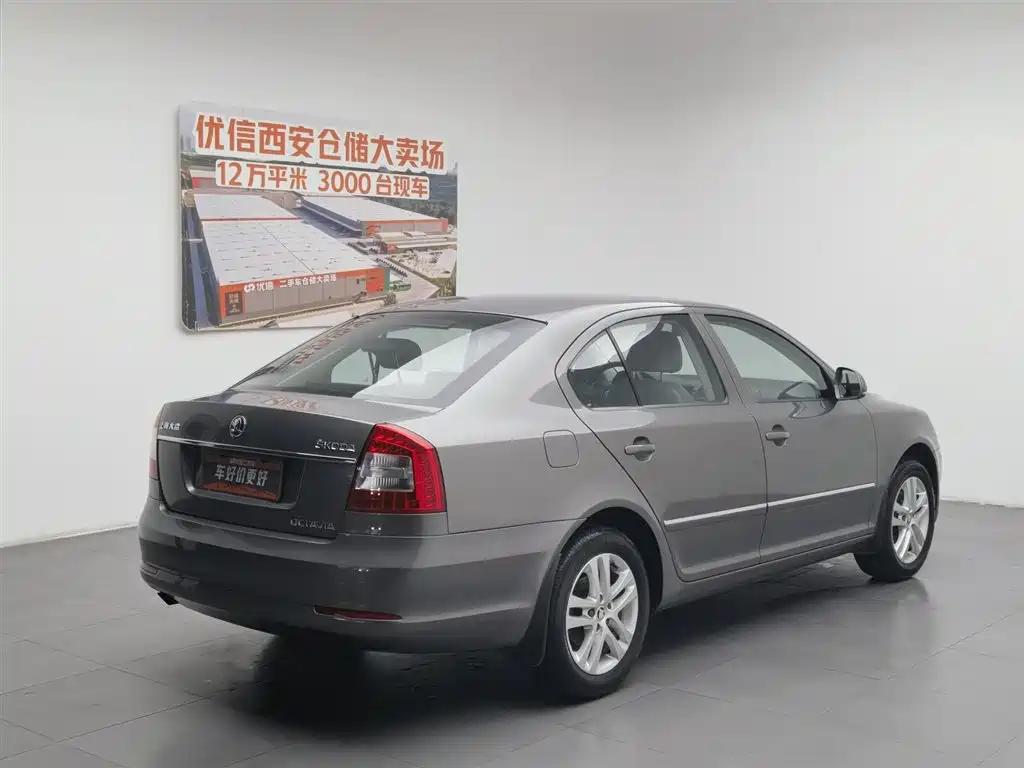 Skoda Octavia 1.6L Auto Elegant
