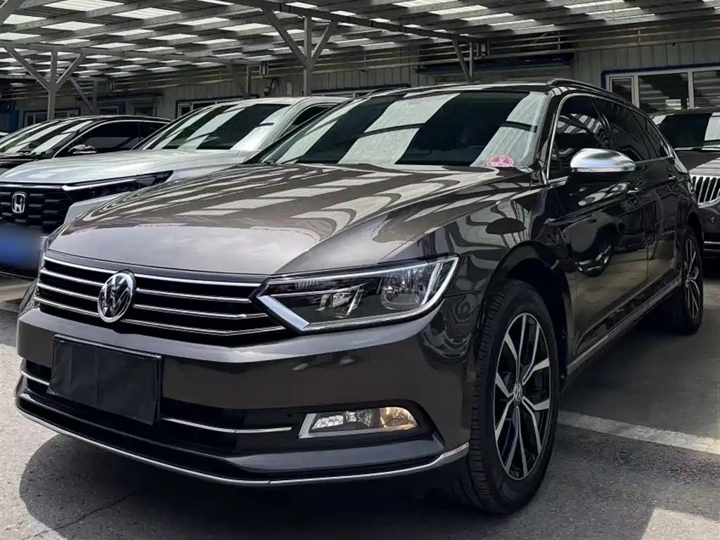 Volkswagen Passat Variant 380TSI 2WD Comfort Travel