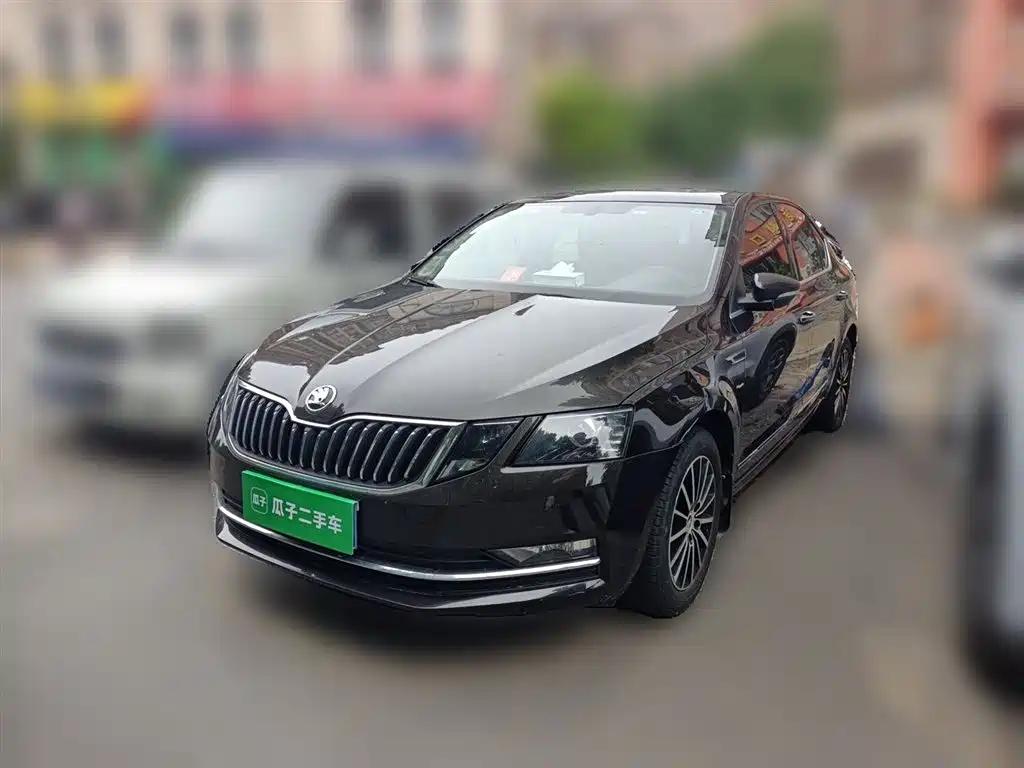 Skoda Octavia TSI230 DSG Luxury