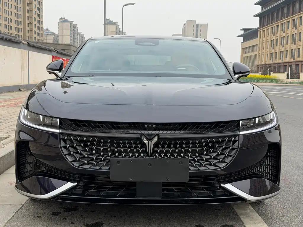 Voyah Zhuiguang PHEV 4WD Ultra Long Range Flagship