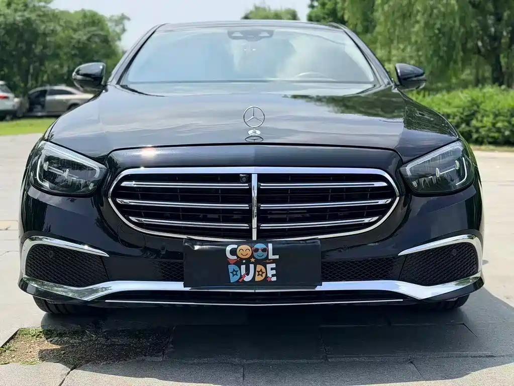 Mercedes-Benz E-Class Facelift E 300 L Sport Distinguished