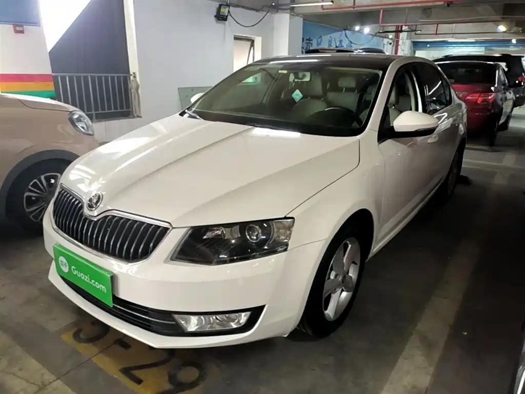 Skoda Octavia 1.4TSI DSG Elegant