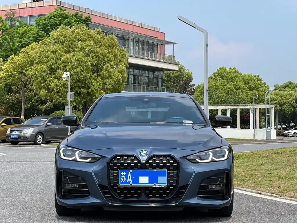 BMW 4 Series 425i M Sport Night Package