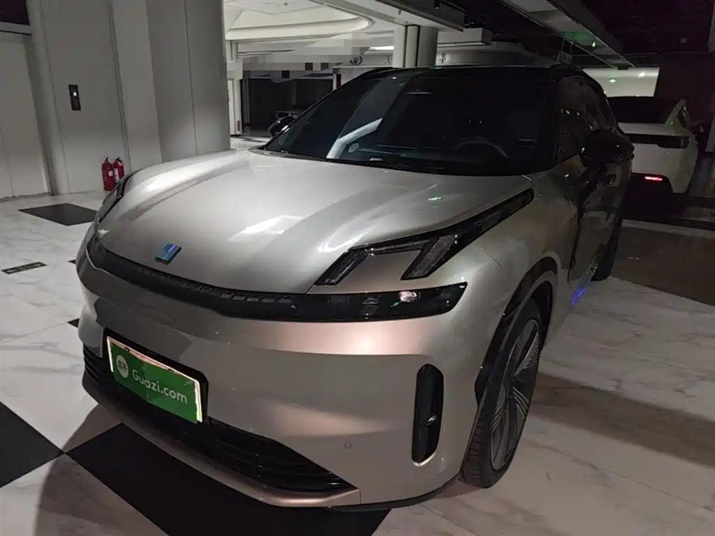 Lynk & Co 08 EM-P 220km 4WD Performance Halo