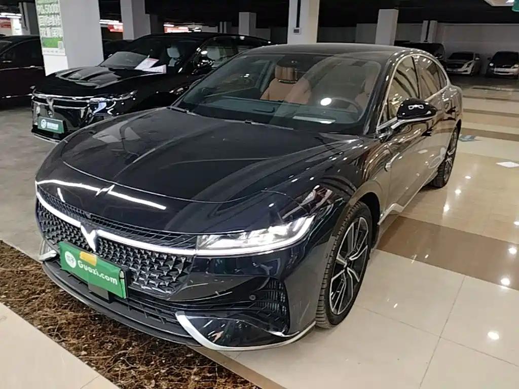 Voyah Zhuiguang PHEV 4WD Ultra Long Range Flagship