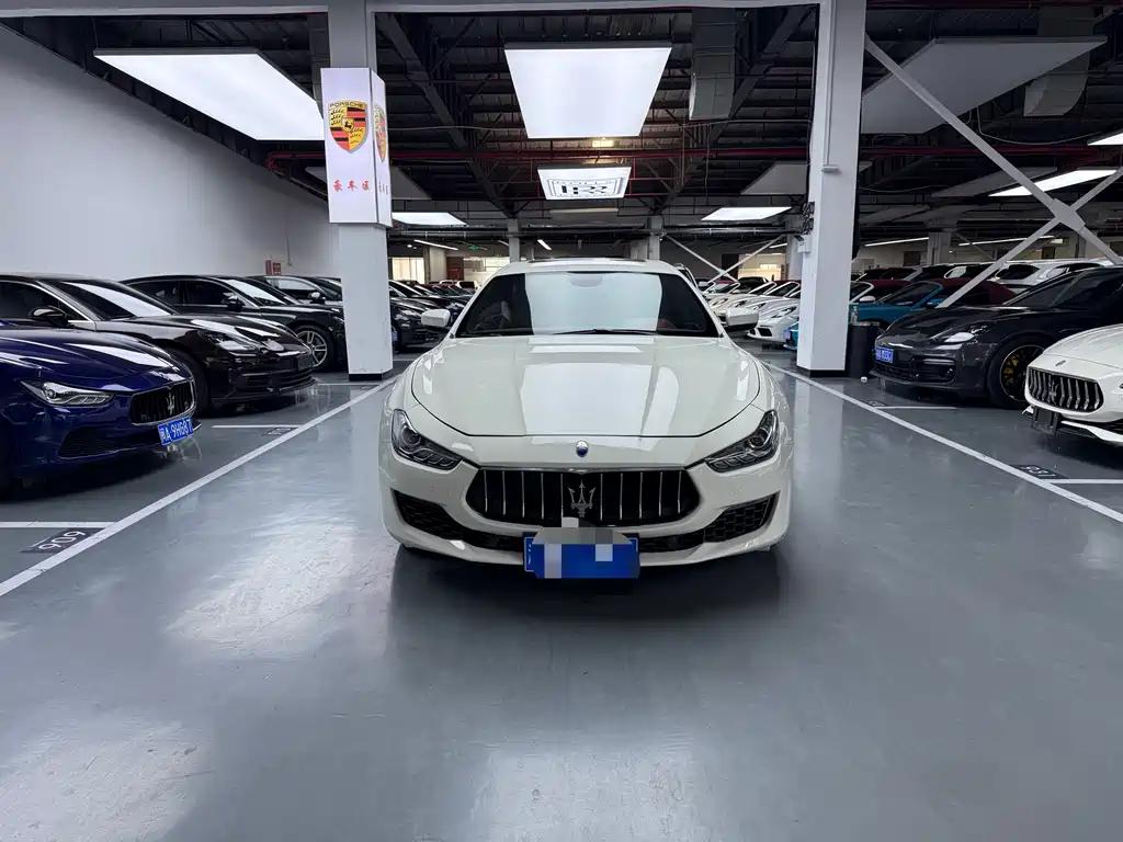 Maserati Ghibli Hybrid 2.0T Fenice Limited