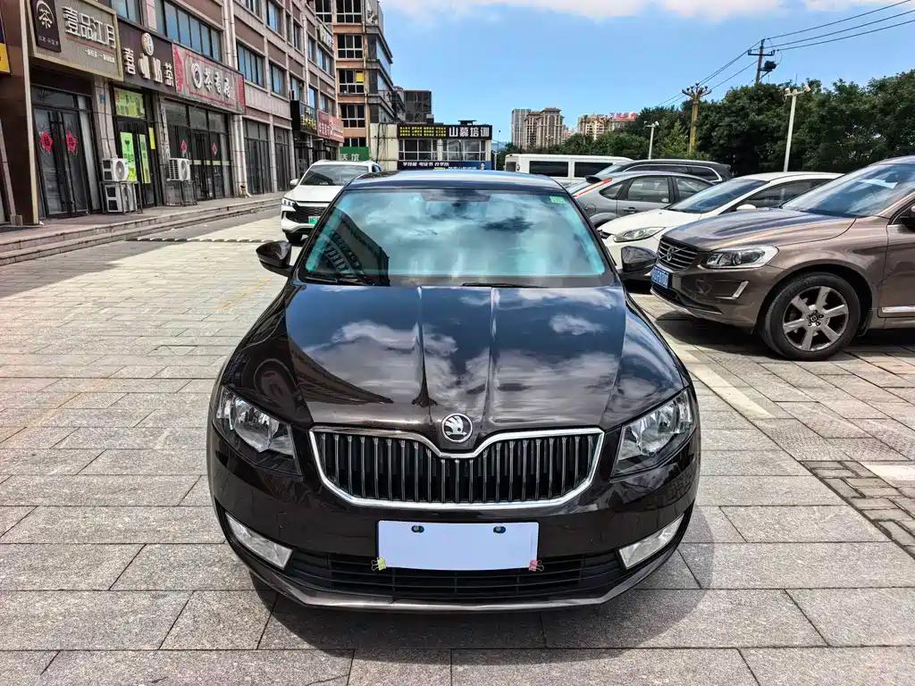 Skoda Octavia 1.6L Auto Yijie