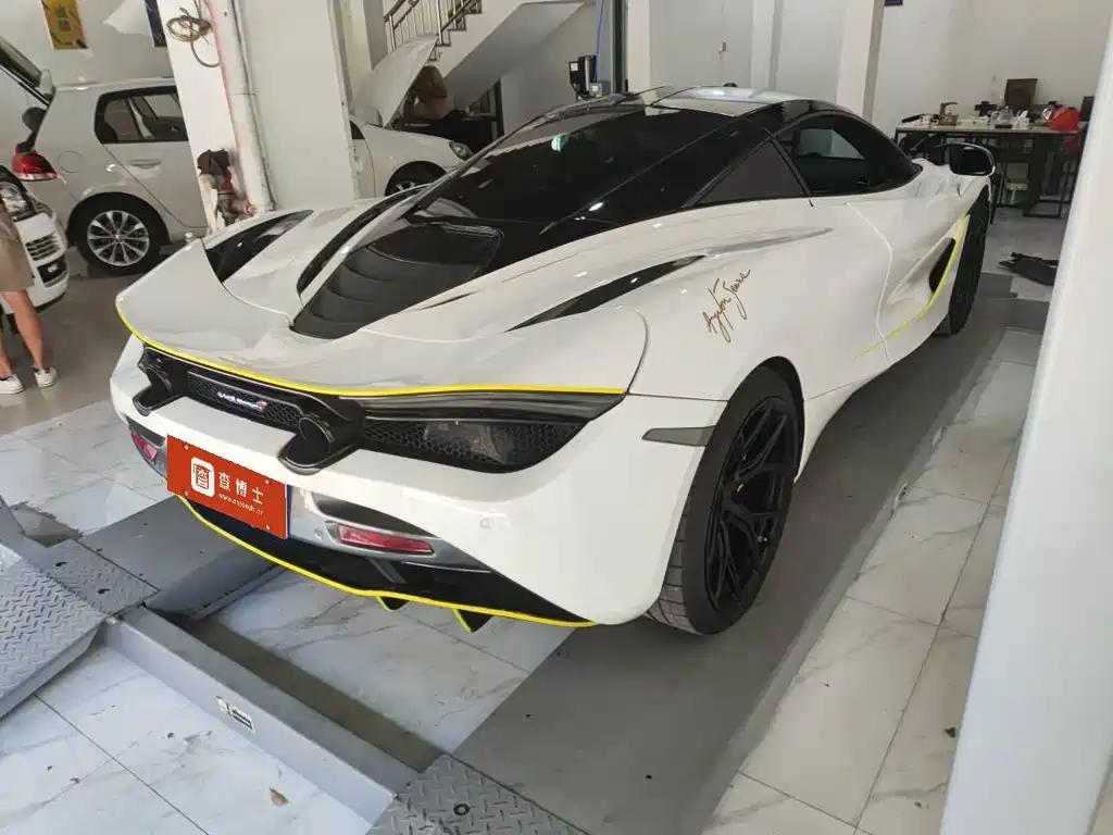 McLaren 720S 4.0T Coupe