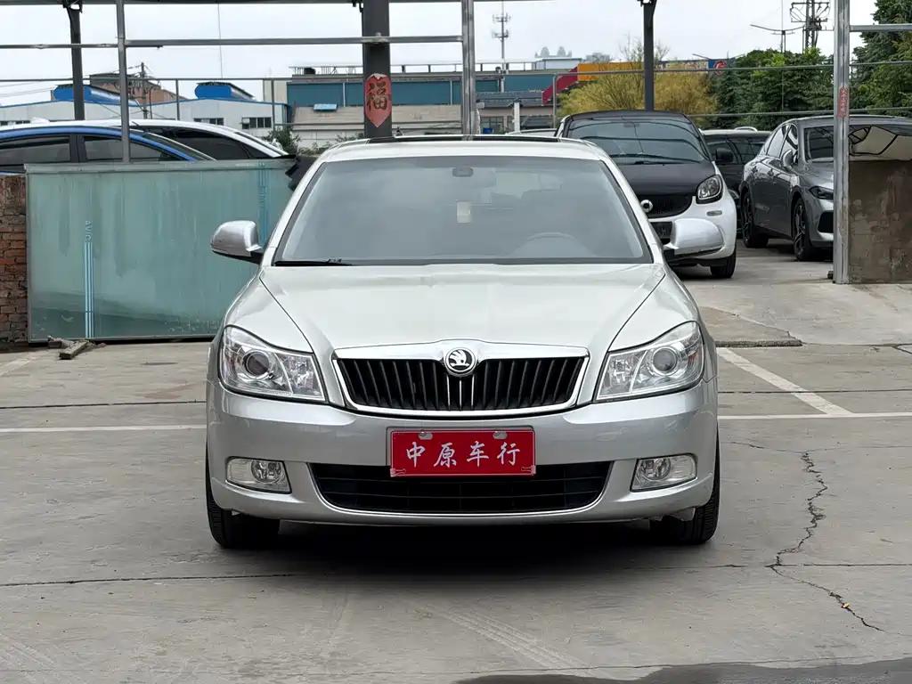 Skoda Octavia 1.6L Auto Elegant