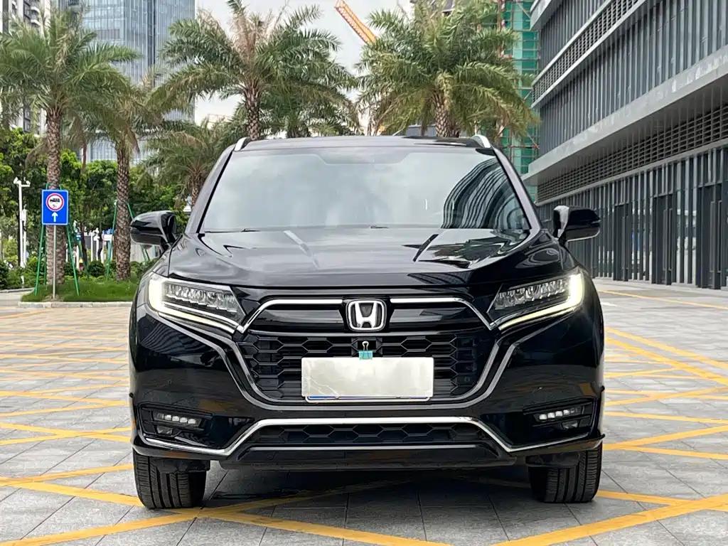 Honda UR-V 370TURBO 2WD Graceful