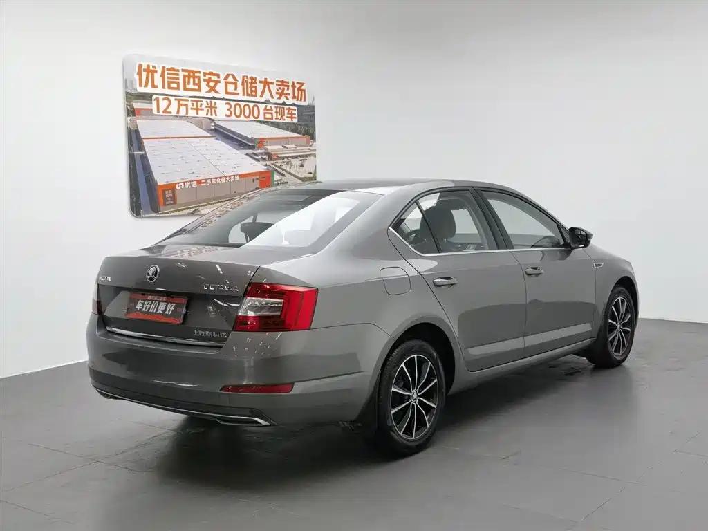 Skoda Octavia 2017 1.6L Механика
