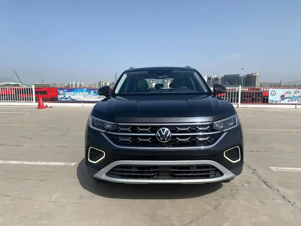 Volkswagen Tayron 330TSI 2WD Luxury Plus Advanced