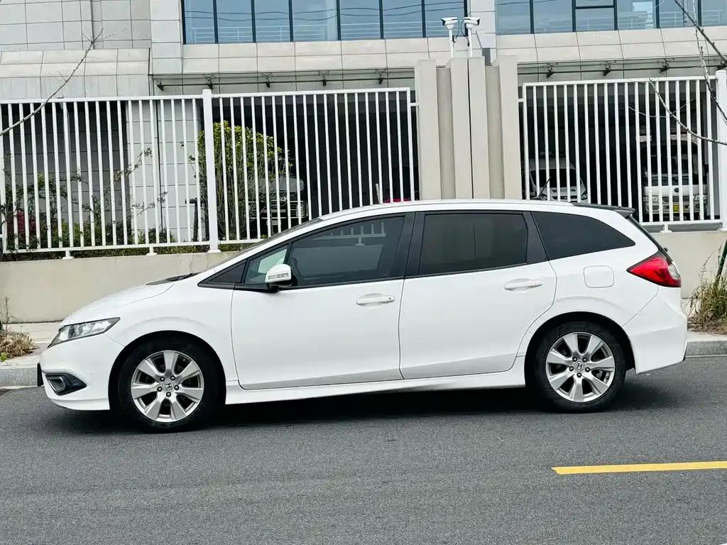 Honda Jade 1.8L Auto Comfort 5-seat