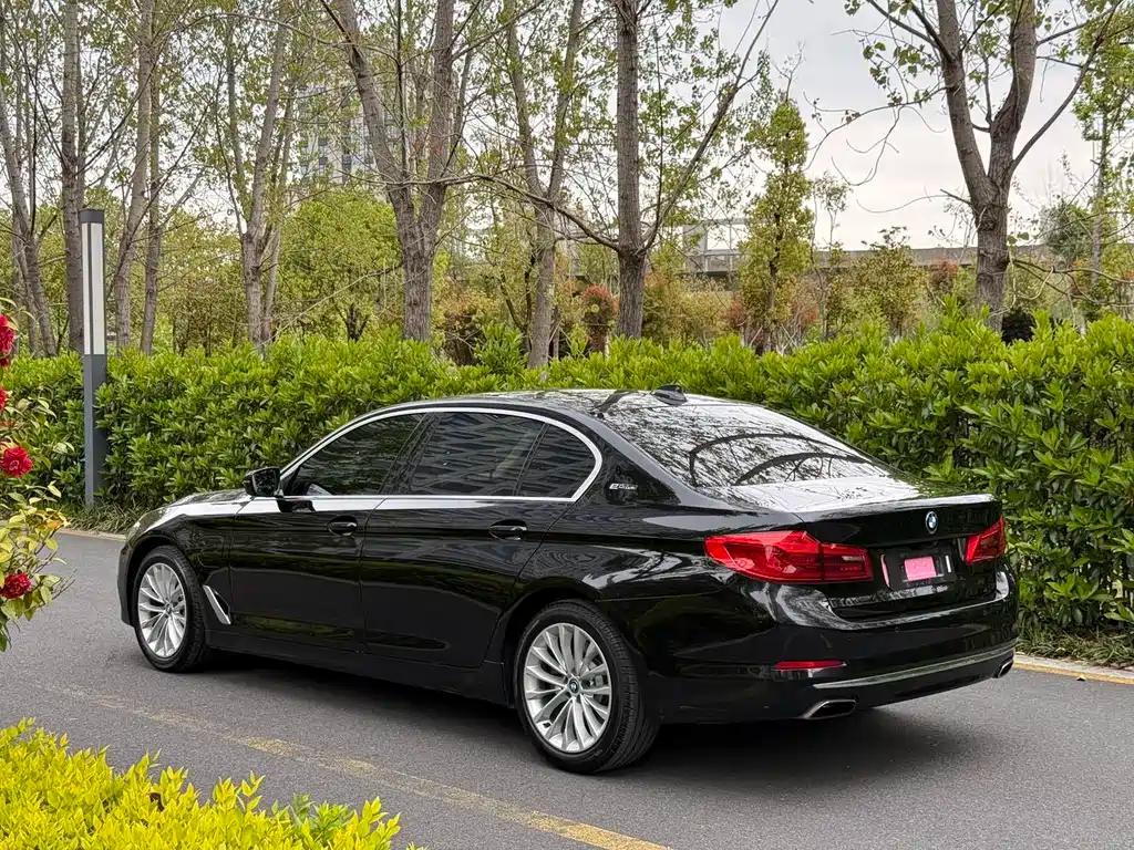 BMW 5 Series NEV 530Le Luxury Package