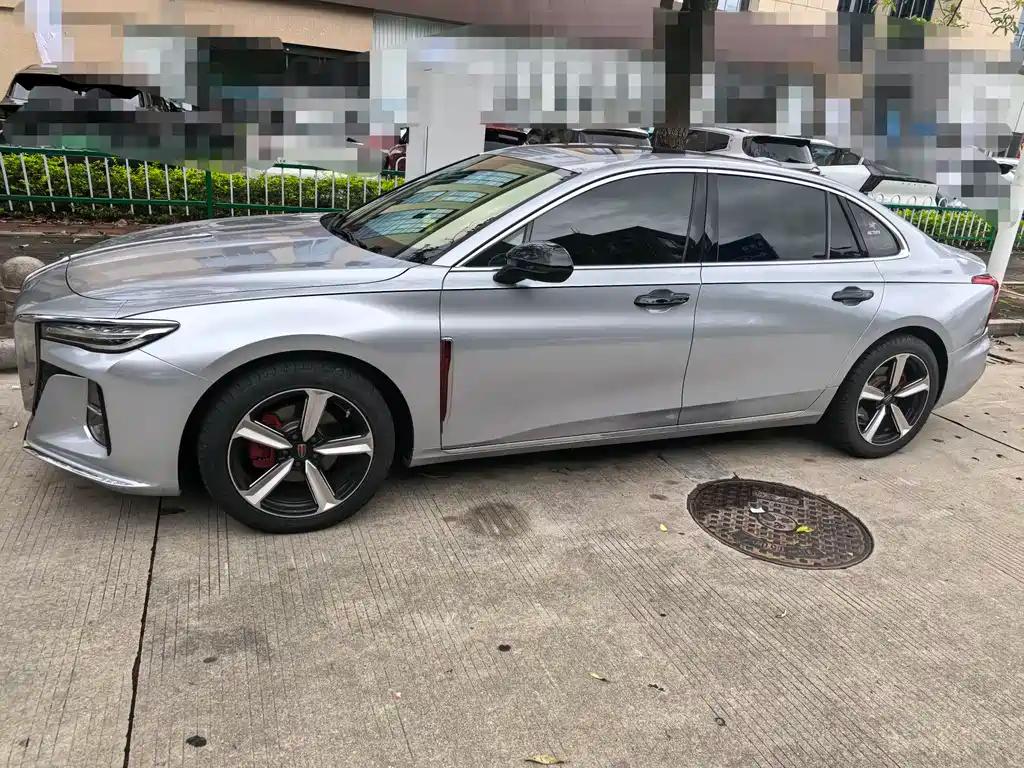 Hongqi H5 1.5T DCT Connected Flagship Charm