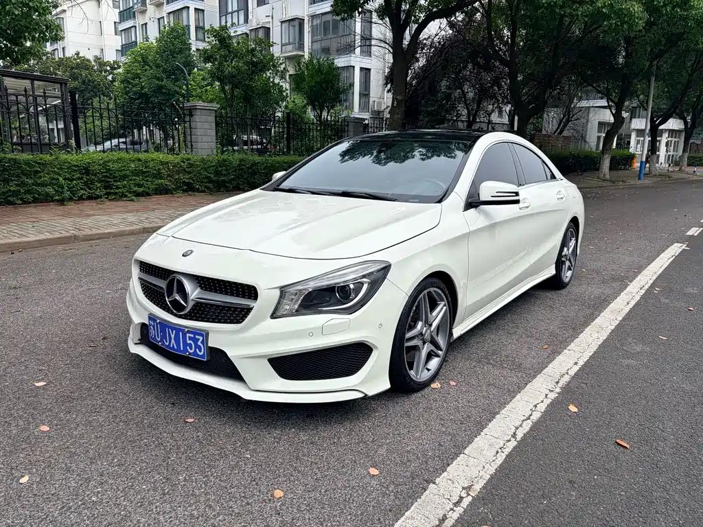 Mercedes-Benz CLA (Import) CLA 220 4MATIC