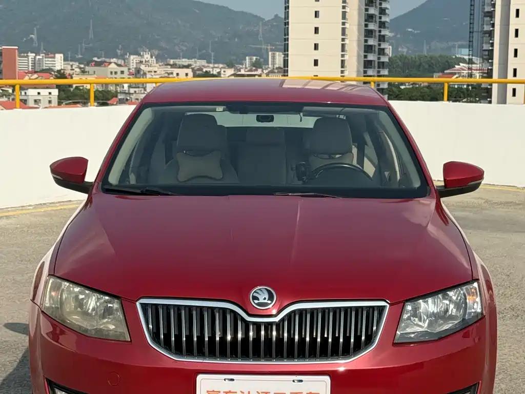 Skoda Octavia 1.6L Auto Yijie