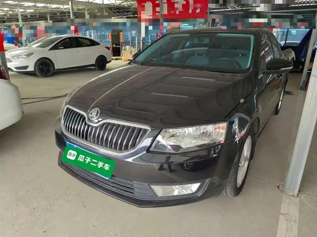 Skoda Octavia 1.6L Auto Yijie
