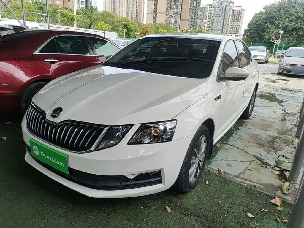 Skoda Octavia 2019 TSI230 DSG V