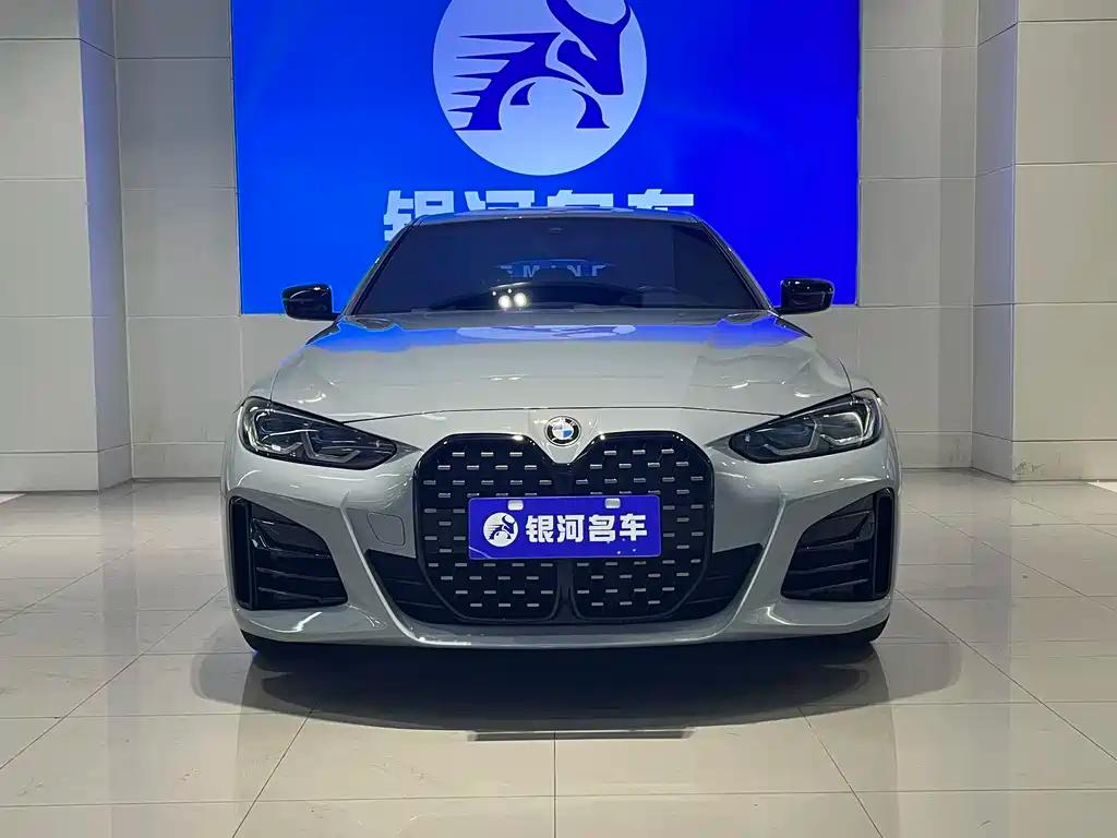 BMW 4 Series 425i M Sport Night Package