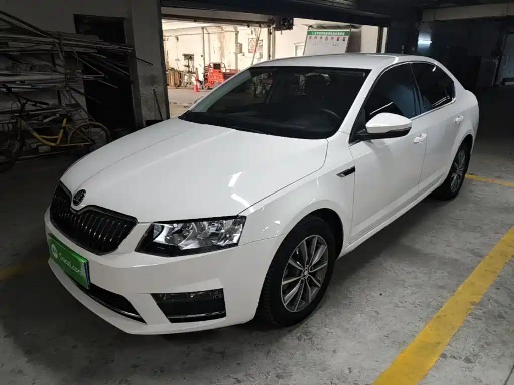Skoda Octavia 2017 1.6L Механика