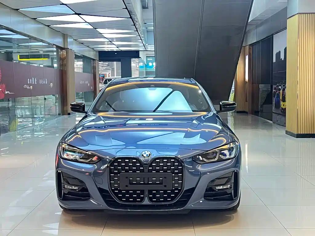 BMW 4 Series 425i M Sport Night Package