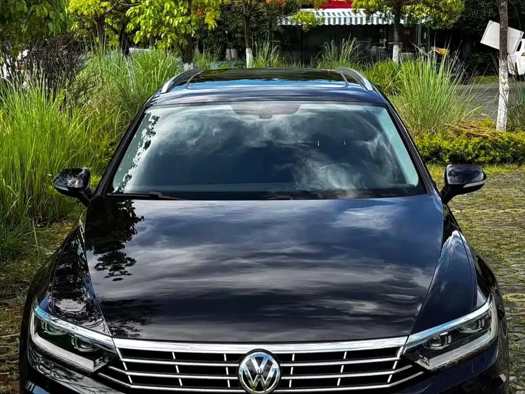 Volkswagen Passat Variant 380TSI 2WD Smooth Travel