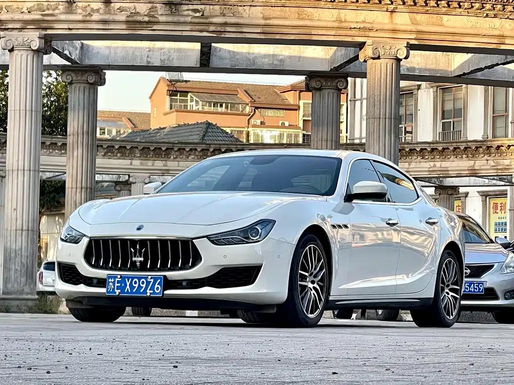 Maserati Ghibli 2.0T Sharp Edge