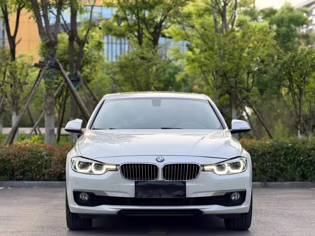 BMW 3 Series 320Li xDrive Fashion