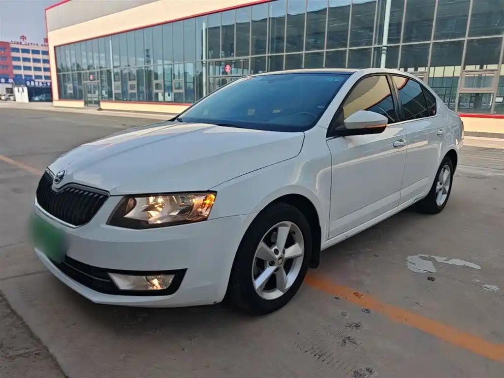 Skoda Octavia 1.4TSI DSG Elegant