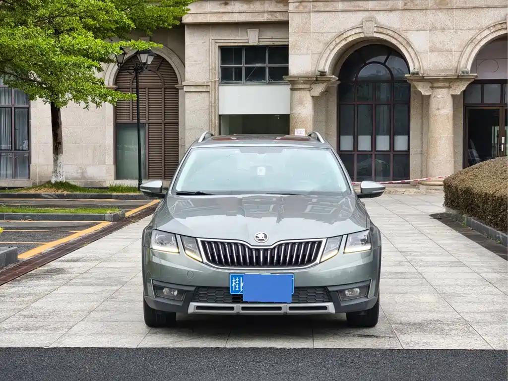 Skoda Octavia 2018 TSI280 DSG