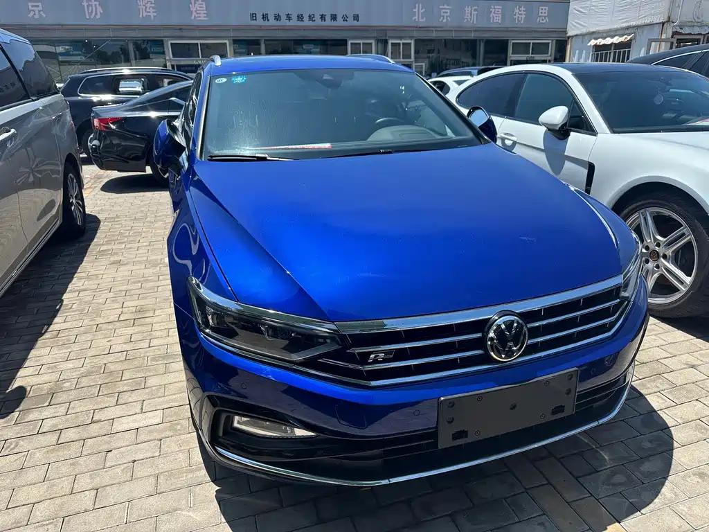 Volkswagen Passat Variant 2021 2.0T