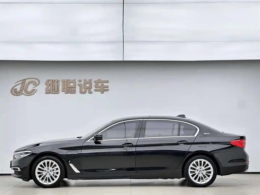 BMW 5 Series NEV Facelift 530Le Luxury Package