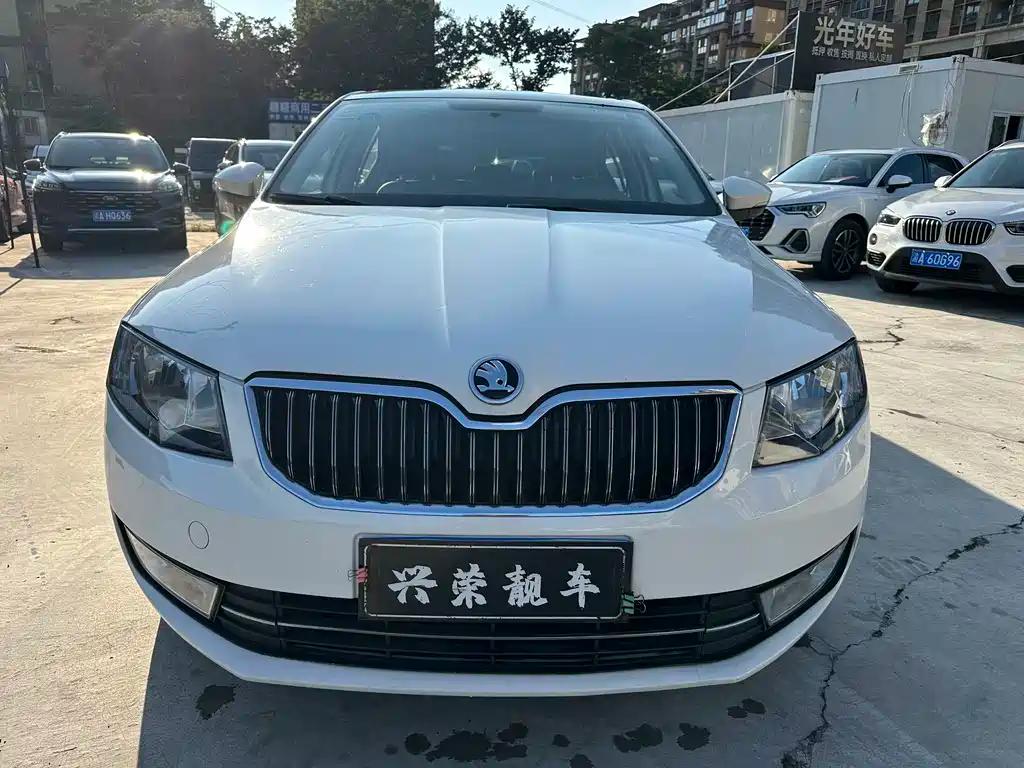 Skoda Octavia 1.6L Auto Elegant