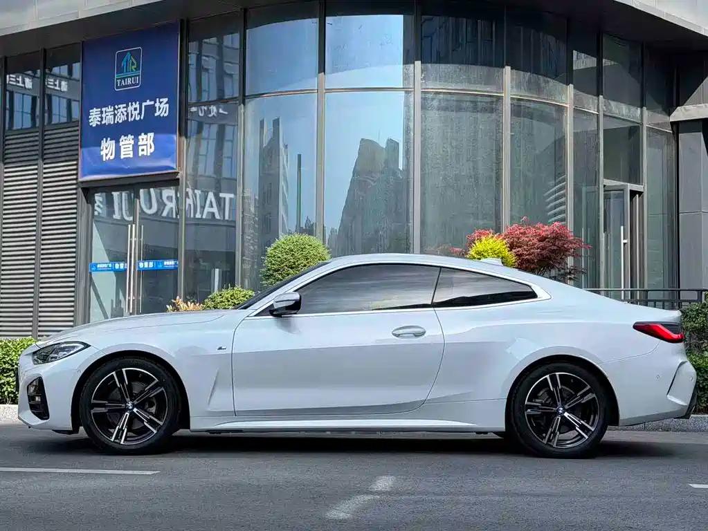 BMW 4 Series 425i M Sport Package