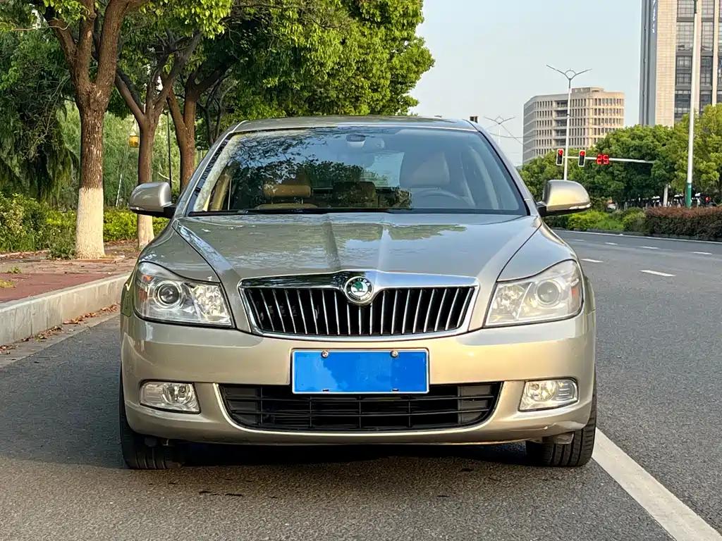 Skoda Octavia 2013 1.6L Автомат