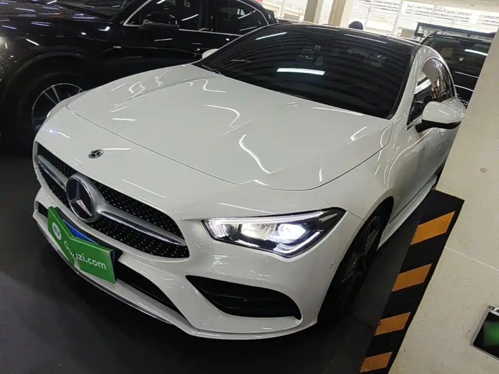 Mercedes-Benz CLA (Import) CLA 200