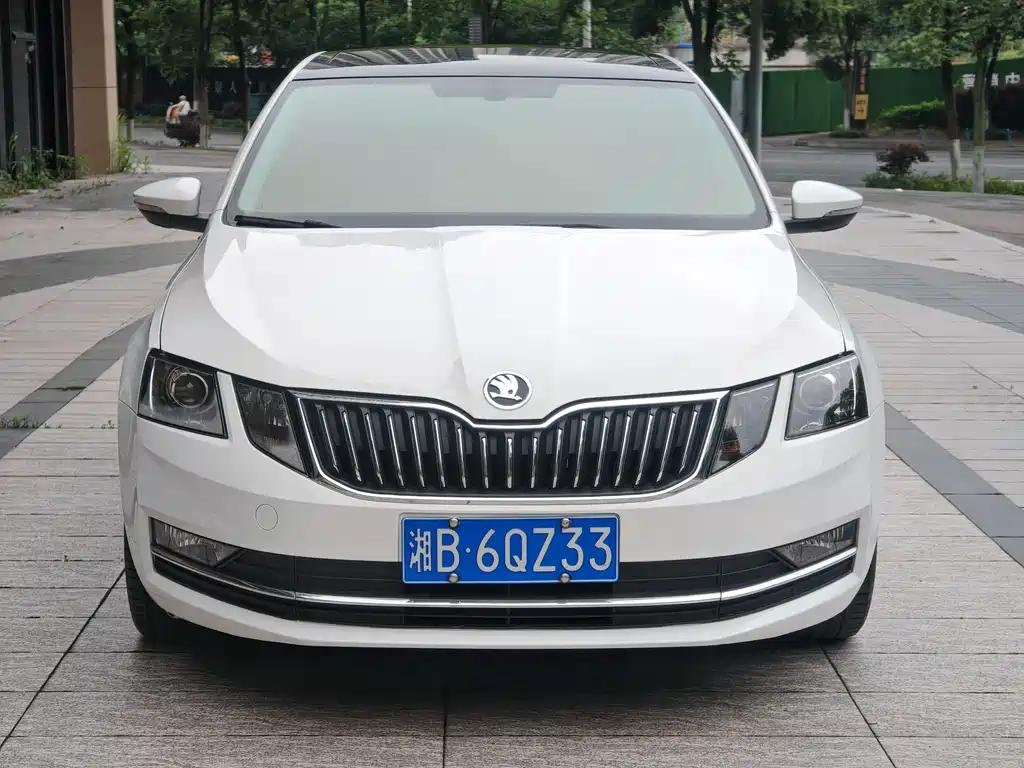 Skoda Octavia 1.5L Auto Smart Travel Comfort