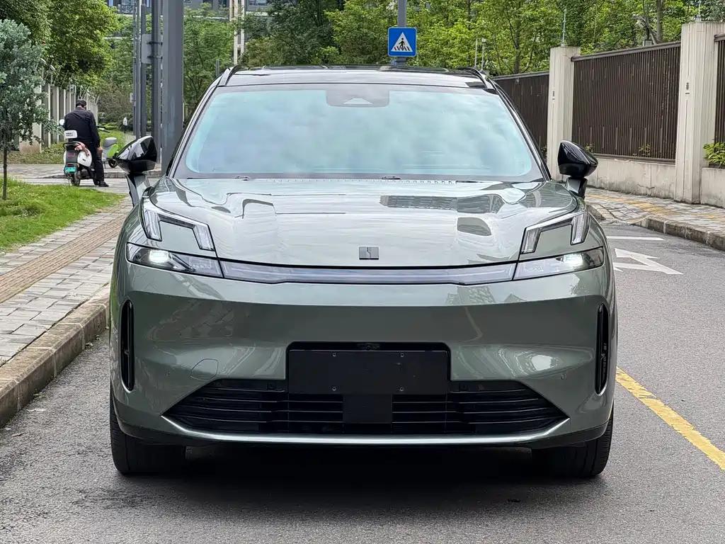 Lynk & Co 08 EM-P 220km 4WD Performance Halo
