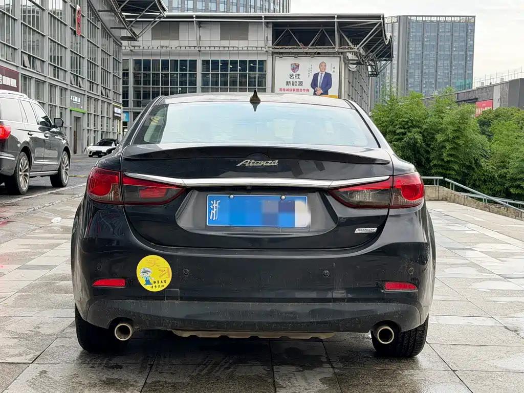 Mazda Atenza 2.0L Blue Sky Luxury