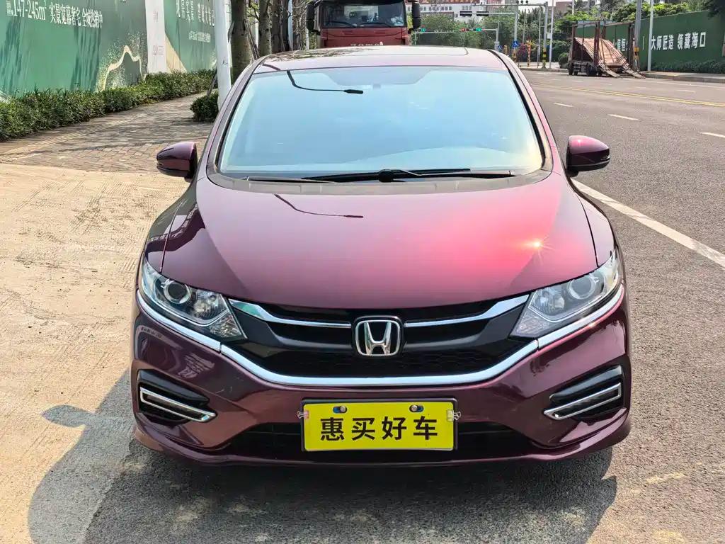 Honda Jade 210TURBO CVT Style 5-seat