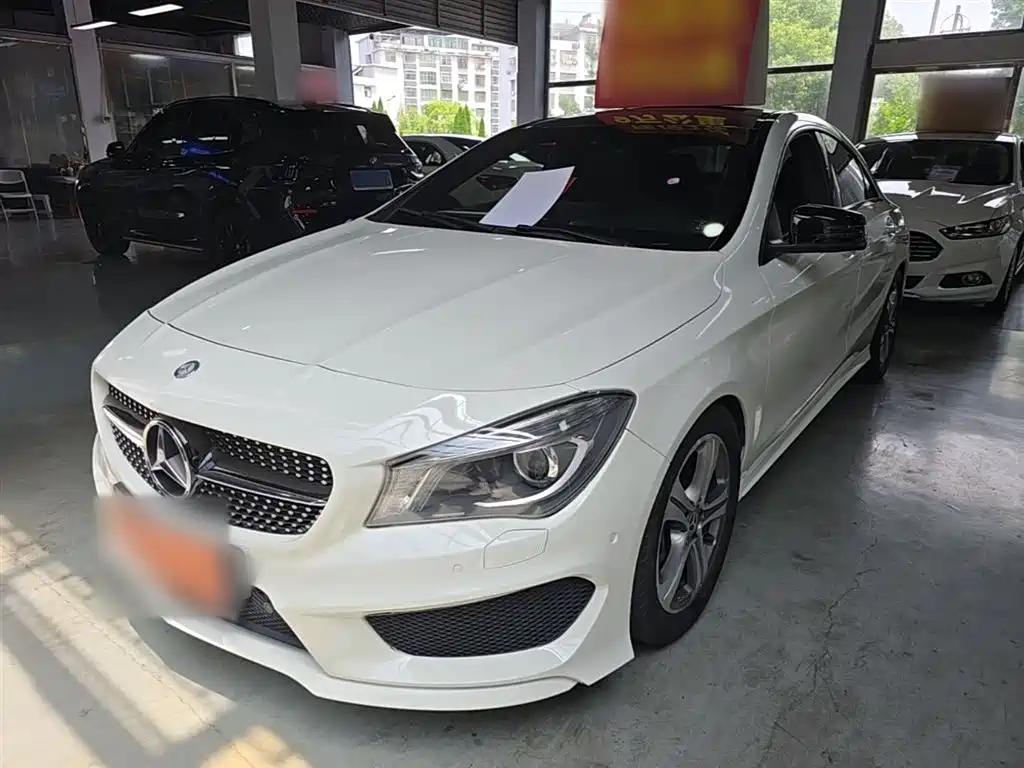 Mercedes-Benz CLA (Import) CLA 260 4MATIC