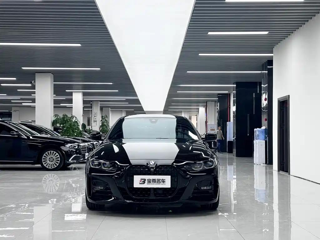 BMW 4 Series Facelift II 430i M Sport Night Package
