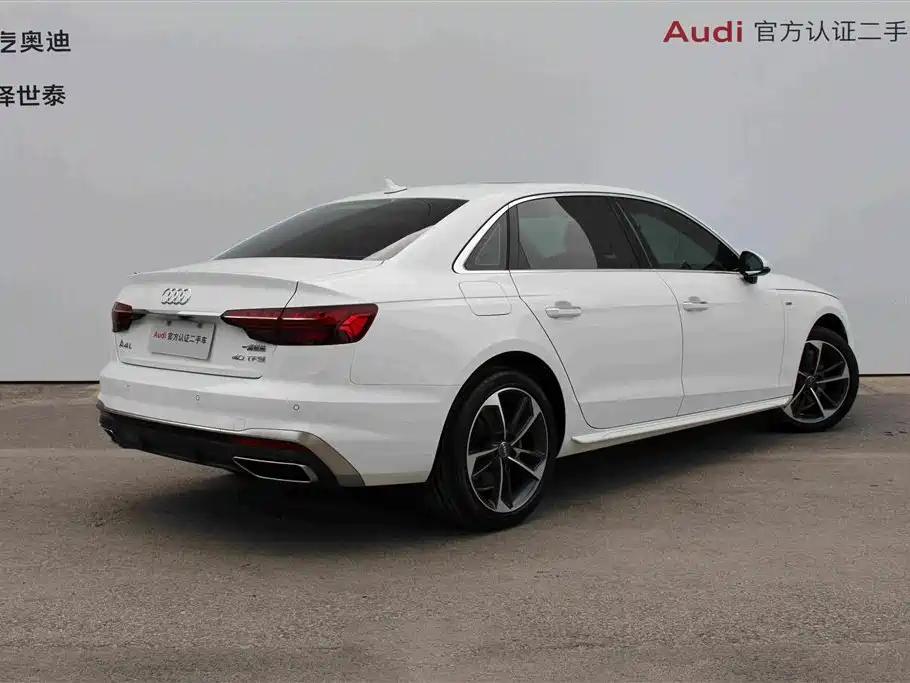 Audi A4L 40 TFSI Fashion Dynamic