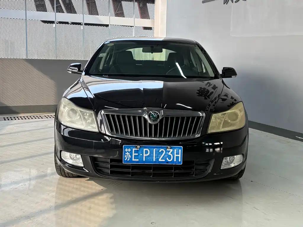 Skoda Octavia 1.6L Auto Verso