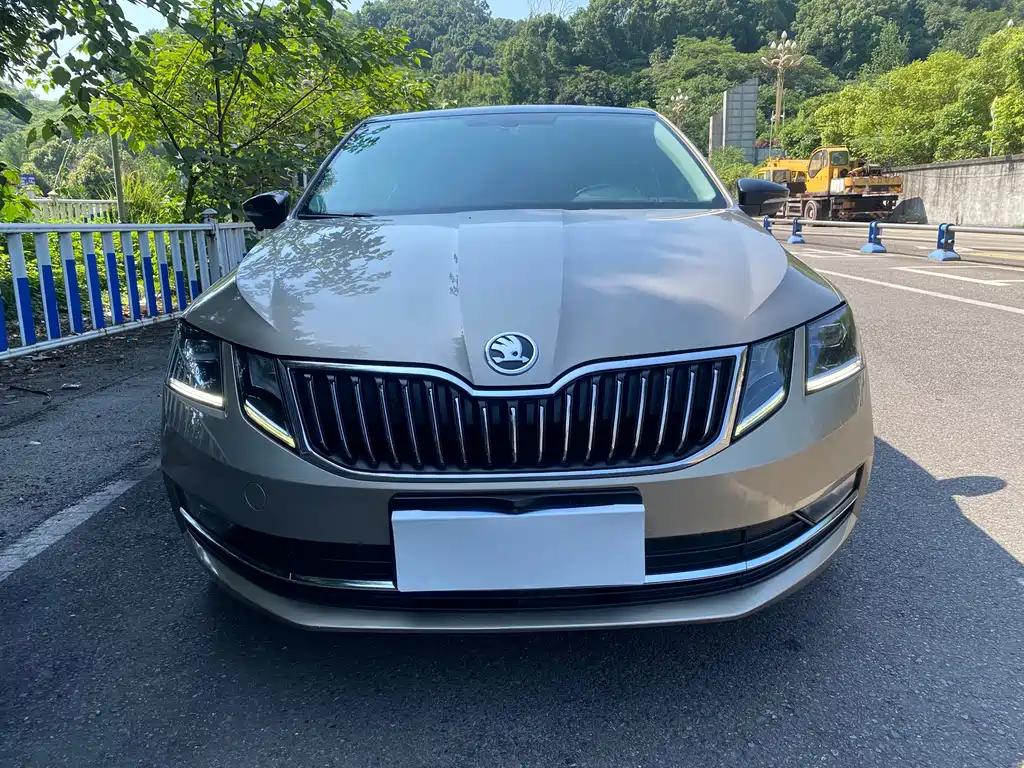Skoda Octavia TSI280 DSG Luxury