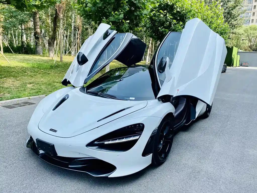 McLaren 720S 4.0T Coupe