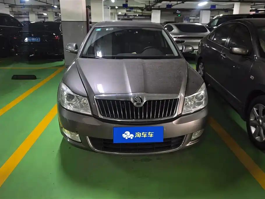 Skoda Octavia 1.6L Auto Elegant