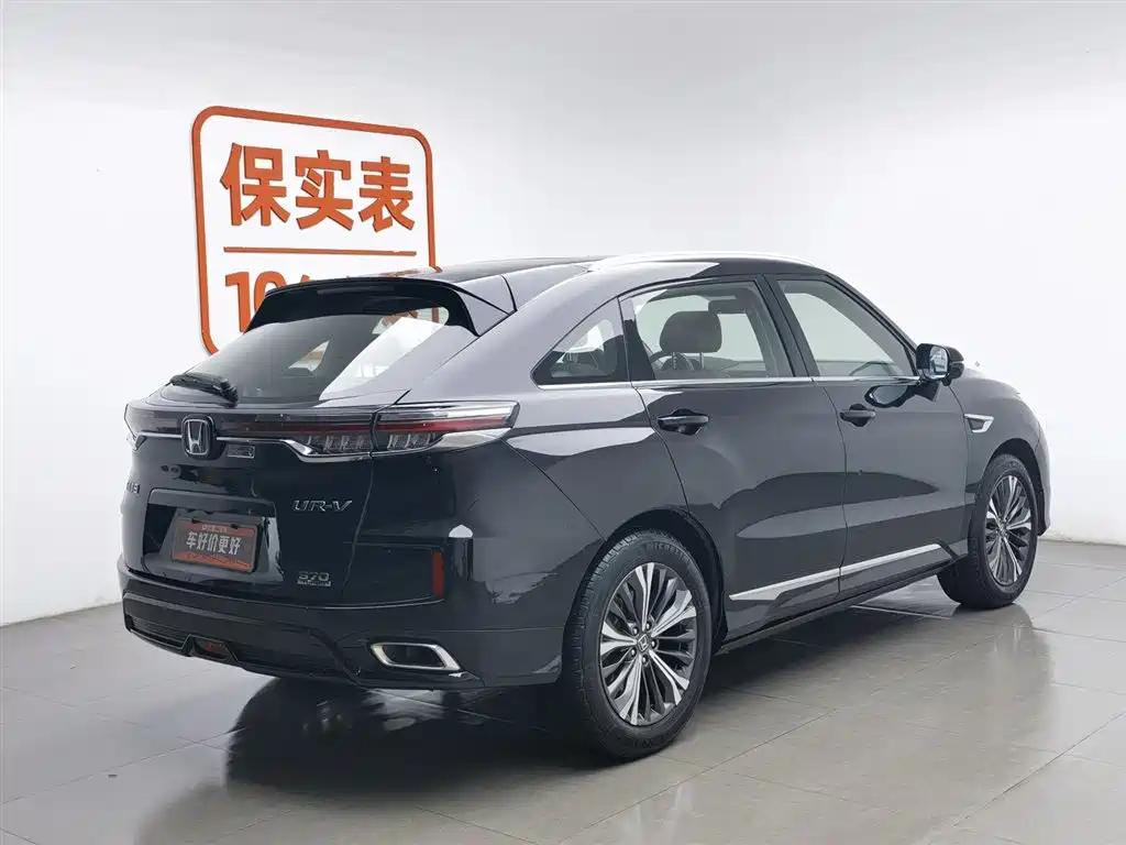 Honda UR-V 370TURBO 2WD Graceful